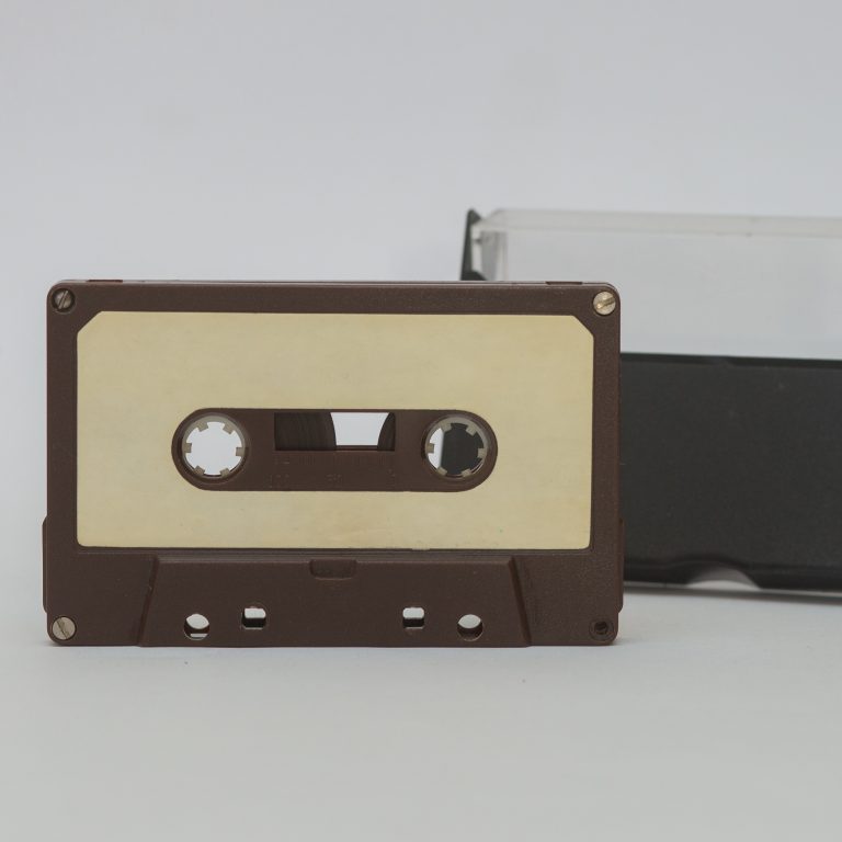 Read more about the article Krótka historia kasety magnetofonowej